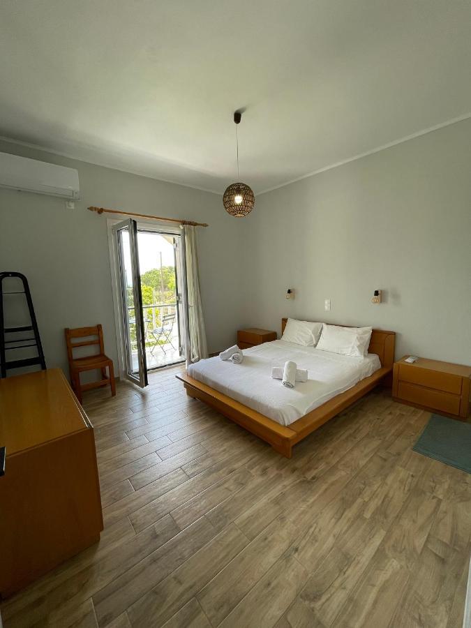 Cosy Apartment With Sea View Close To The Beach Nikiana Esterno foto